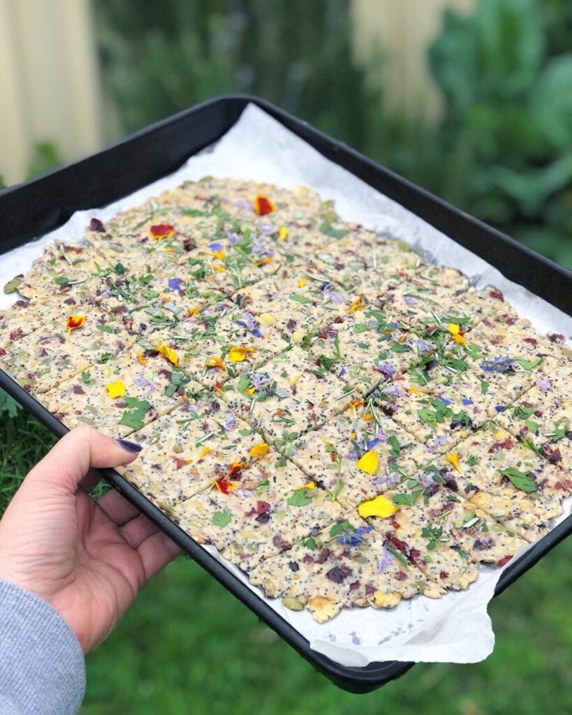 botanical crackers