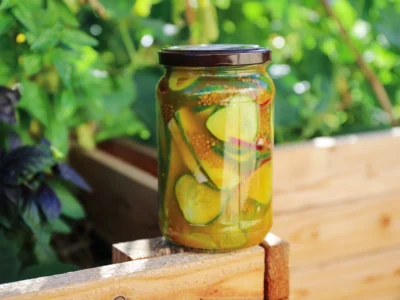 Quick Sweet & Sour Turmeric Refrigerator Pickles