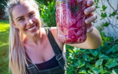 Simple Homemade Pickled Red Onions (Quick + Delicious)