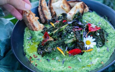 Loaded Kale Hummus with Crispy Kale Chips