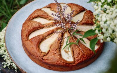 Spiced Ginger and Pear Tea Cake