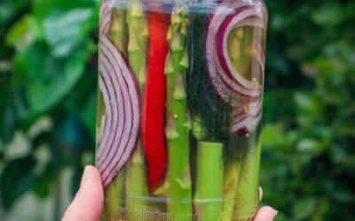 Easy Refrigerator Pickled Asparagus Spears