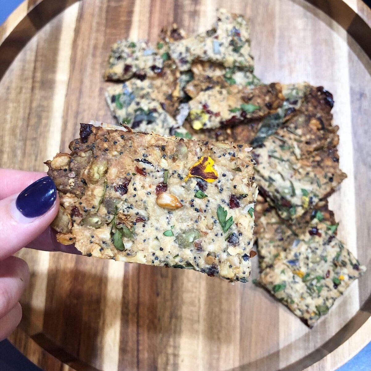 botanical crackers